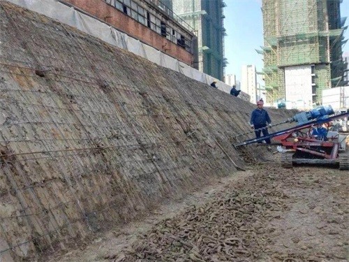 岚县建筑边坡支护